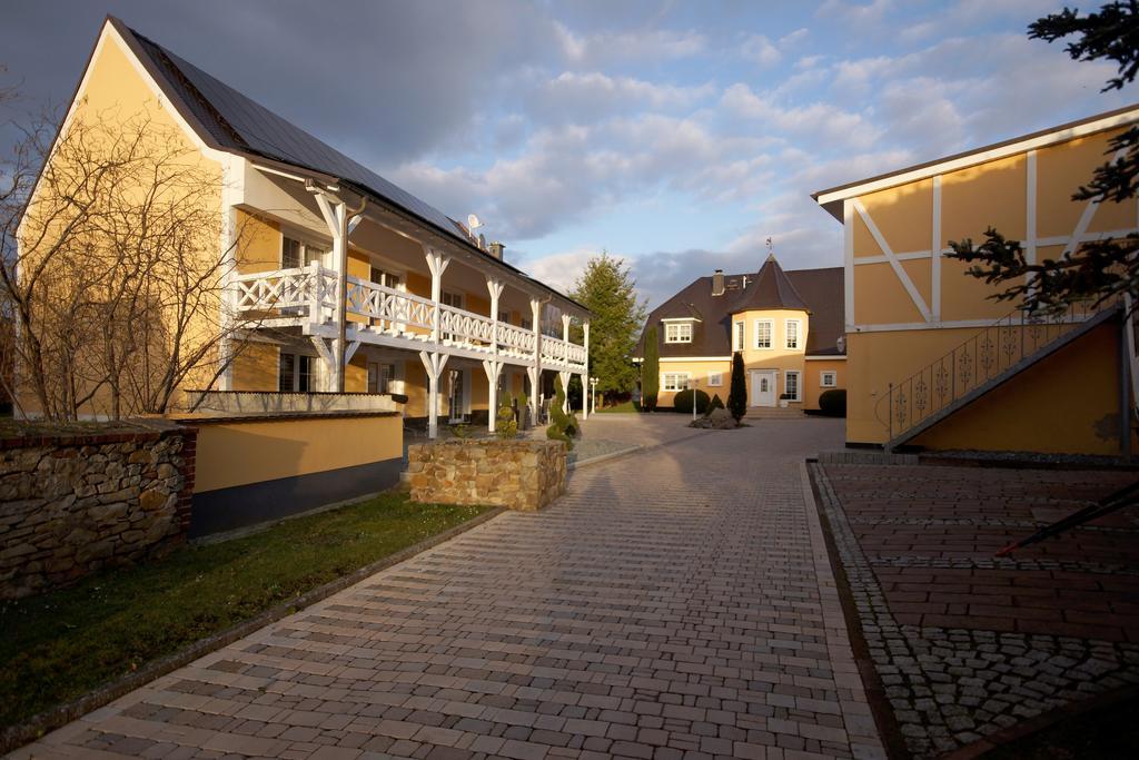 Ferienhof Elbaue Schönebeck Exterior foto